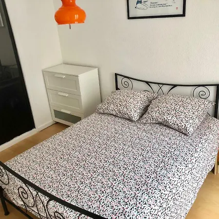 Formica 342 דירה